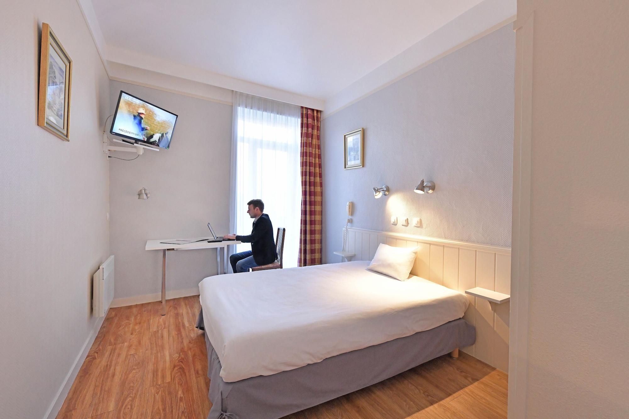 Hotel Saint Andre Gare Sncf Clermont-Ferrand Zewnętrze zdjęcie